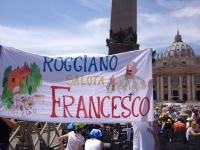 Roggiano saluta Papa Francesco (foto incontro Papa con le famiglie nel 2014) 